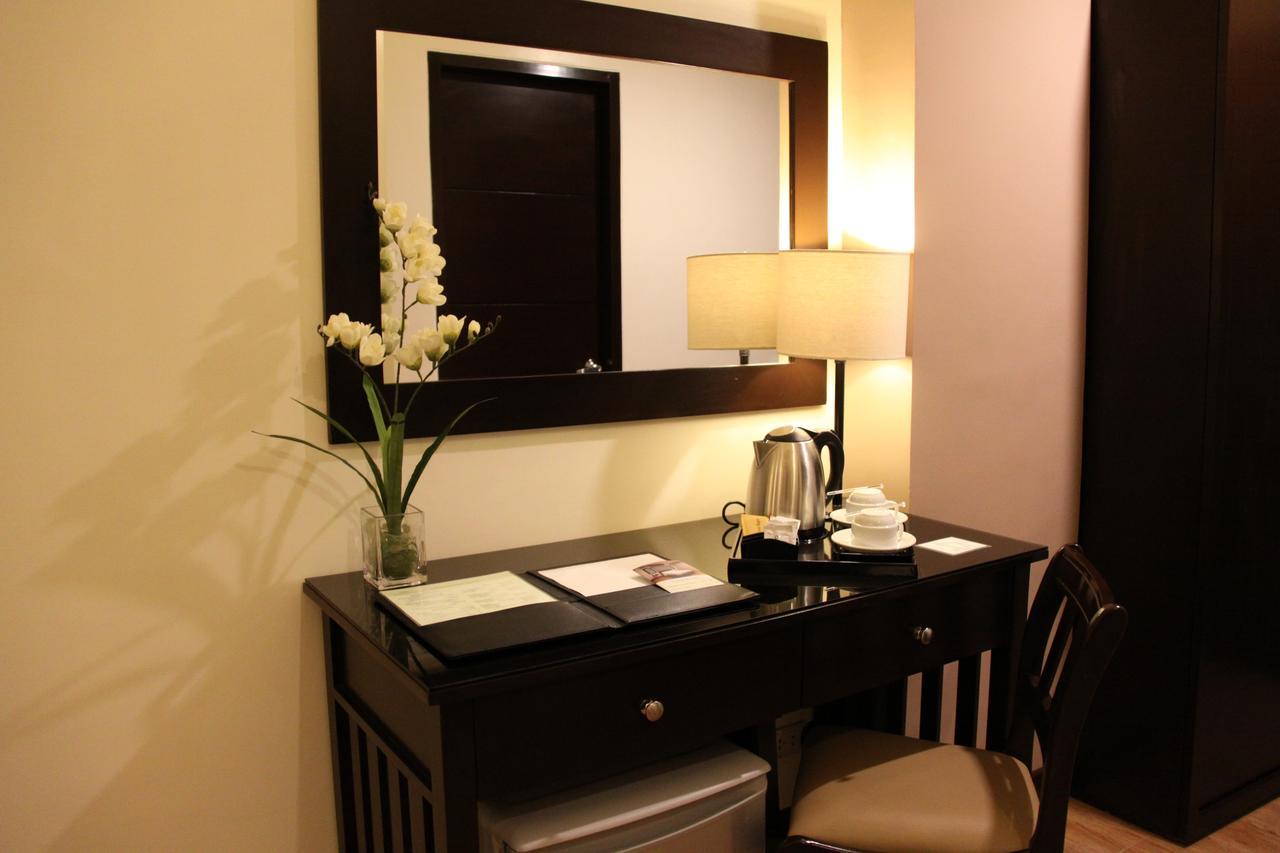 Prime City Resort Hotel Angeles Εξωτερικό φωτογραφία